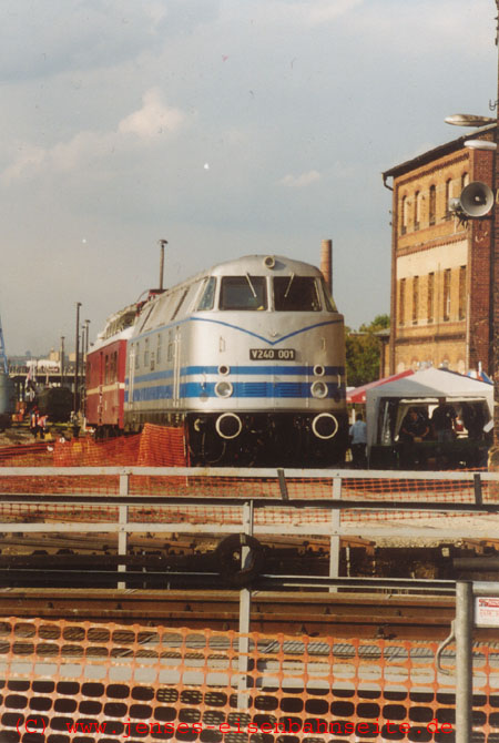Auch die BR 240 war wieder da !